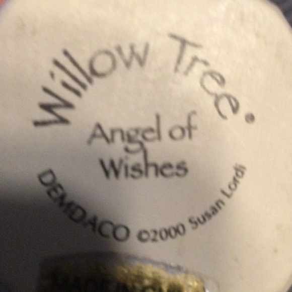 Willow Tree Angel of Wishes by Demdaco - Picture 5 of 5